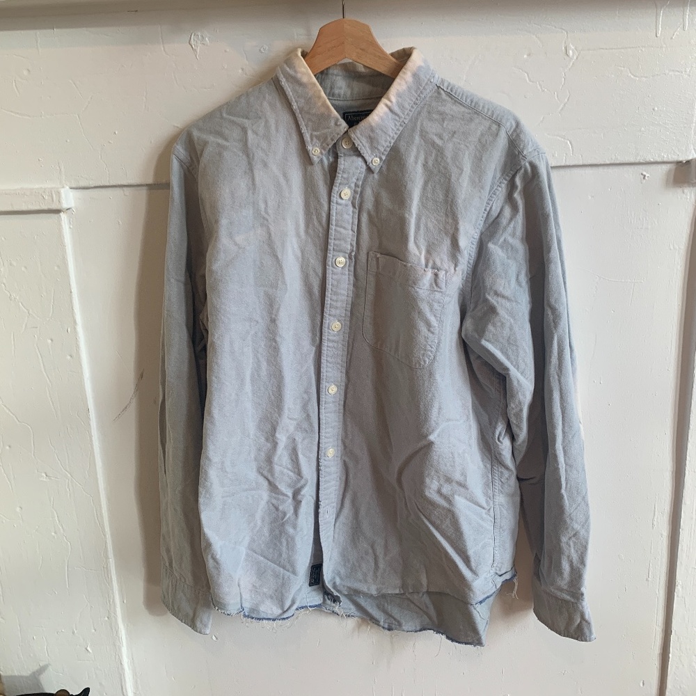 Abercrombie & Fitch Distressed Oxford (XL)